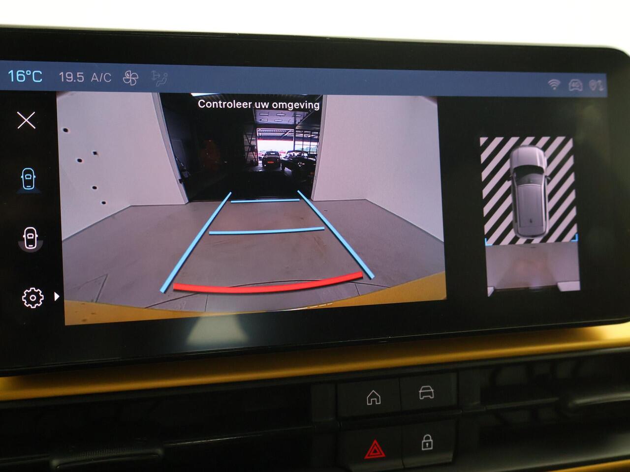 Jeep Avenger SUMMIT 54 kWh SUN YELLOW TWO-TONE + BREEDBEELD APPLE CARPLAY | CAMERA | ADAPTIVE CRUISE CONTROL