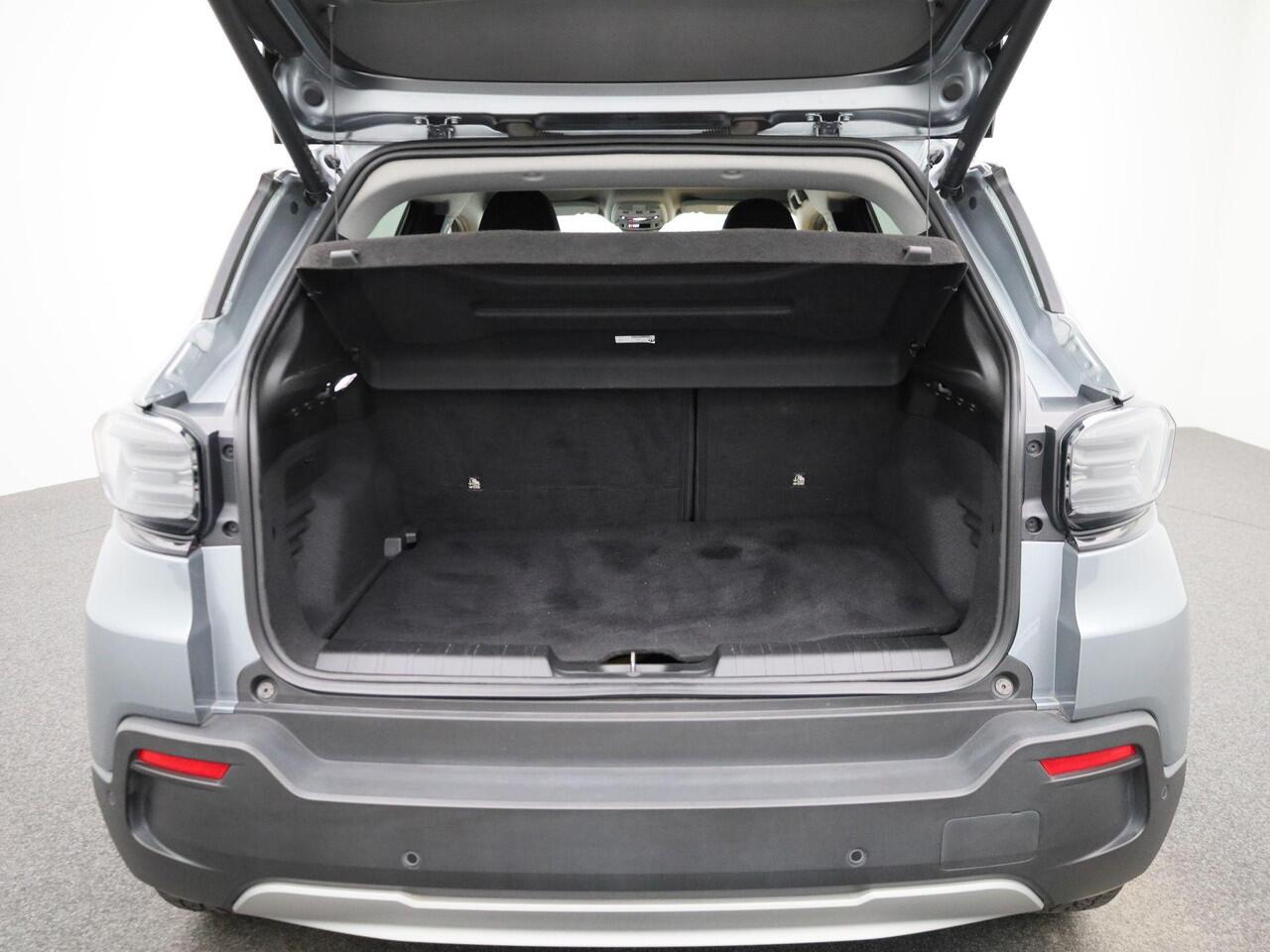 Jeep Avenger 54kWh 1st Edition 157PK | Navigatie | Achteruitrijcamera | Adaptieve Cruise Control | Apple CarPlay & Android Auto