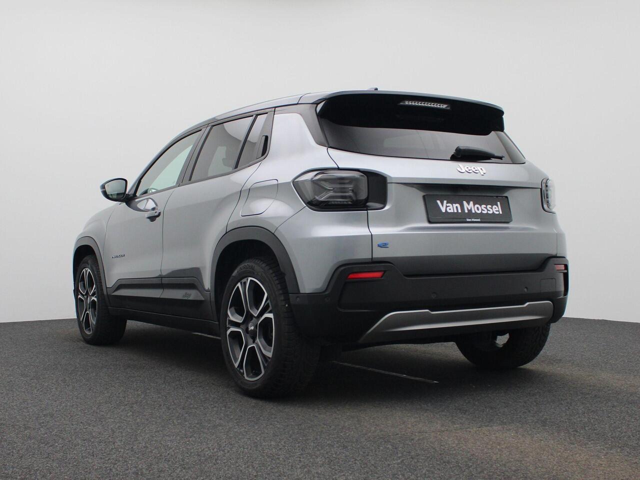 Jeep Avenger 54kWh 1st Edition | Navigatie | Achteruitrijcamera | Adaptieve Cruise Control | Apple CarPlay & Android Auto