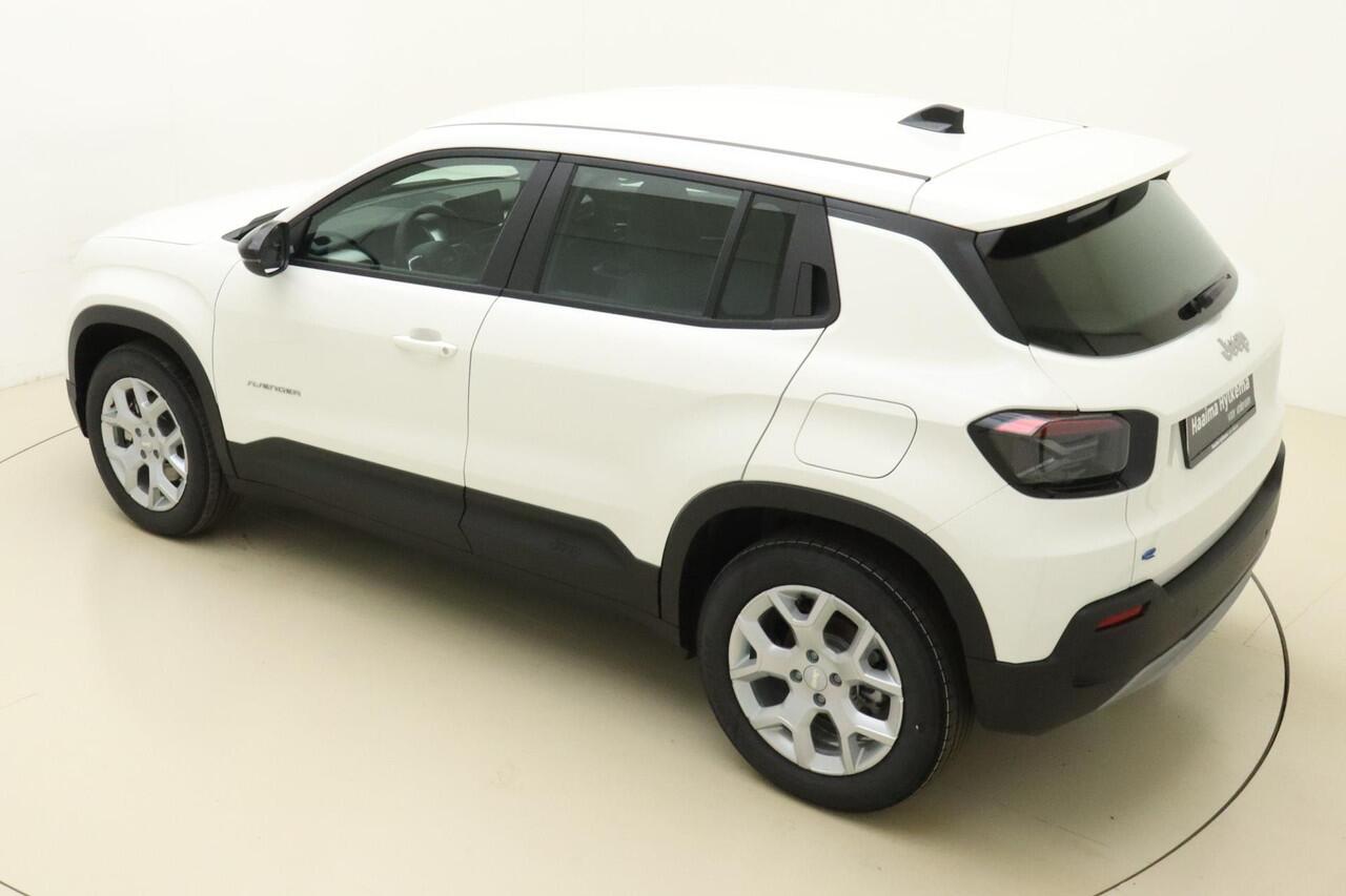 Jeep Avenger Altitude 54 kWh Navigatie | Stoelverwarming | LED verlichting | Lichtmetalen velgen | Apple Carplay/Android auto | Keyless