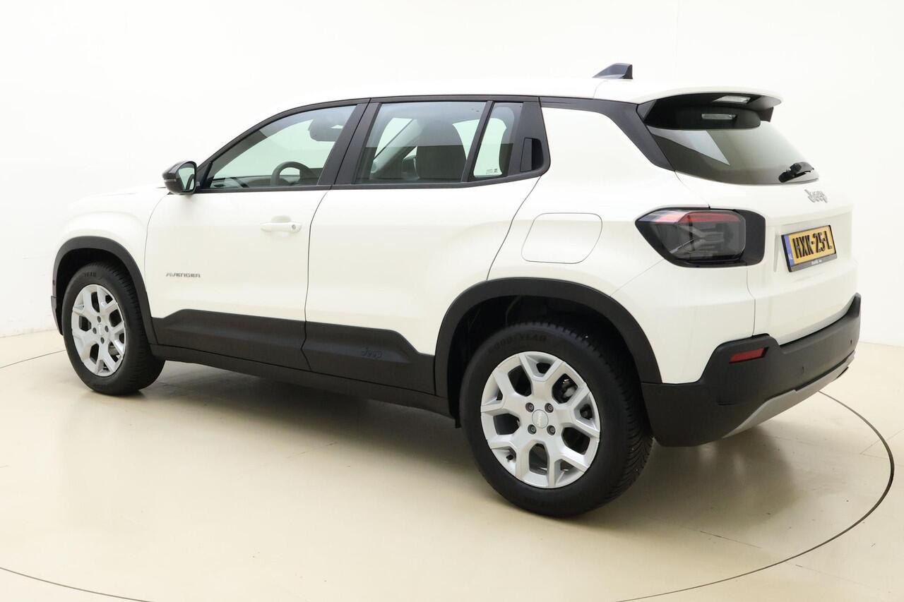 Jeep Avenger 1.2 Altitude 100 PK "Climate control | Navigatie via Carplay | Dodehoekassistent | Lichtmetalen velgen | Cruise control | Stoel & voorruitverwarming