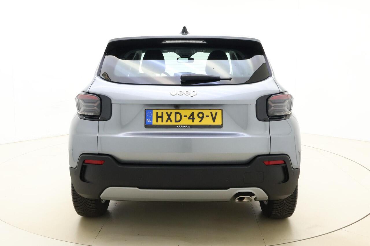 Jeep Avenger 1.2 Altitude 100 PK | Navigatie | Climate control | Camera | Parkeersensoren | Keyless | Lichtmetalen velgen | Parkeersensoren