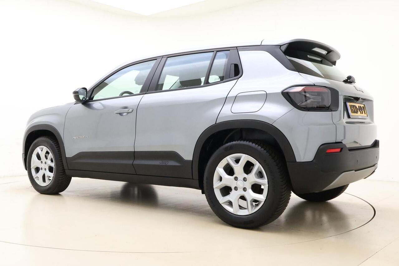 Jeep Avenger 1.2 Altitude 100 PK | Navigatie | Climate control | Camera | Parkeersensoren | Keyless | Lichtmetalen velgen | Parkeersensoren