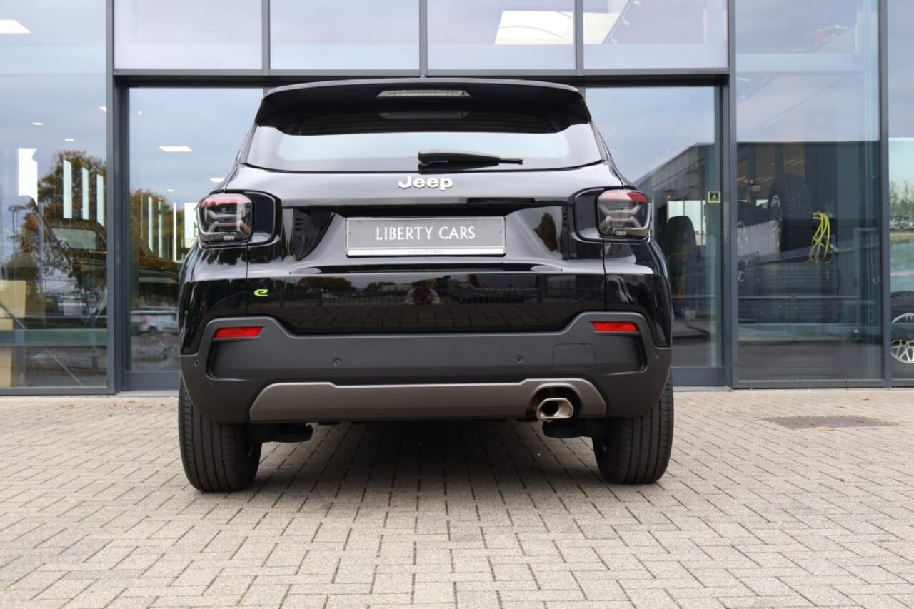 Jeep Avenger 1.2 Aut. E-Hybrid LONGITUDE / Apple Carplay