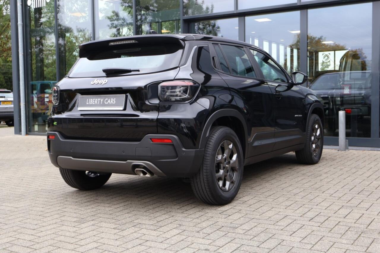 Jeep Avenger 1.2 Aut. E-Hybrid LONGITUDE / Apple Carplay