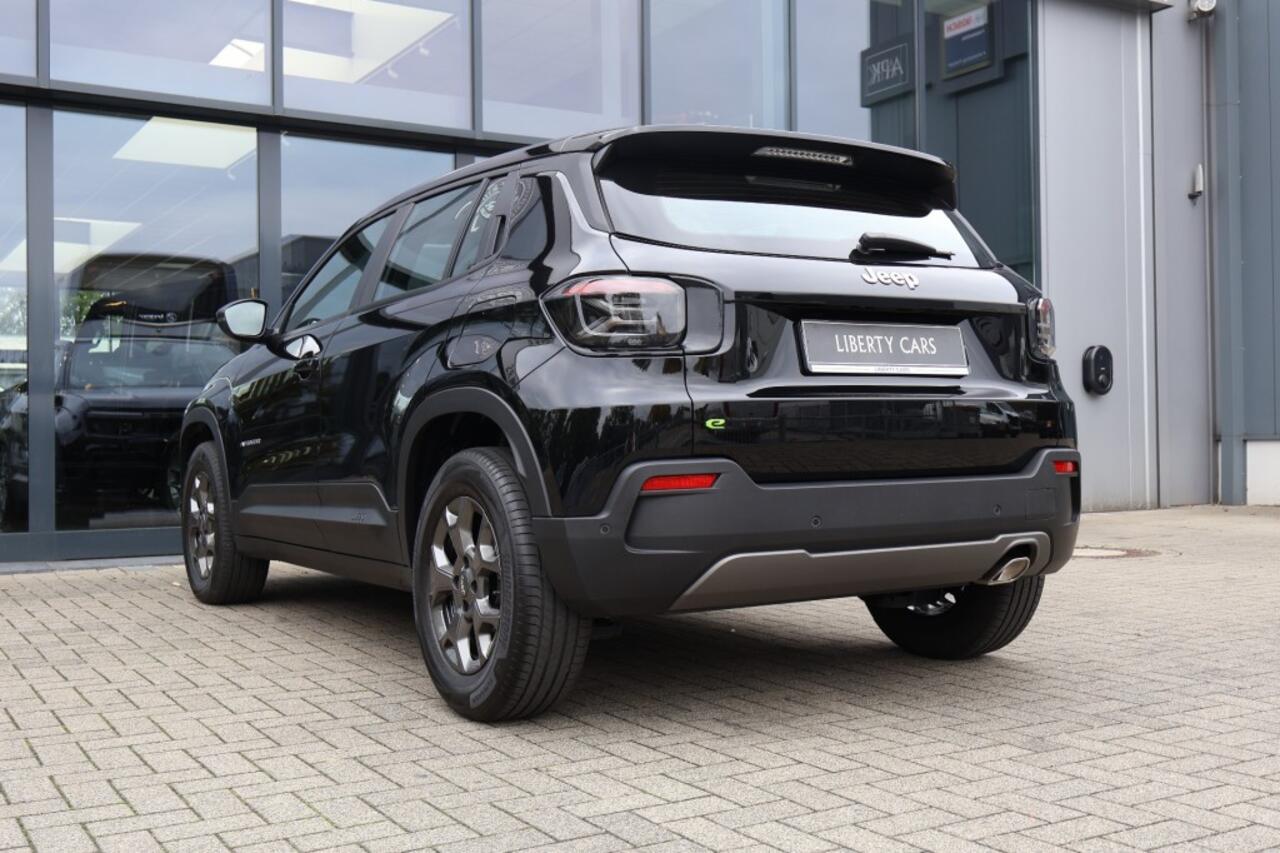 Jeep Avenger 1.2 Aut. E-Hybrid LONGITUDE / Apple Carplay