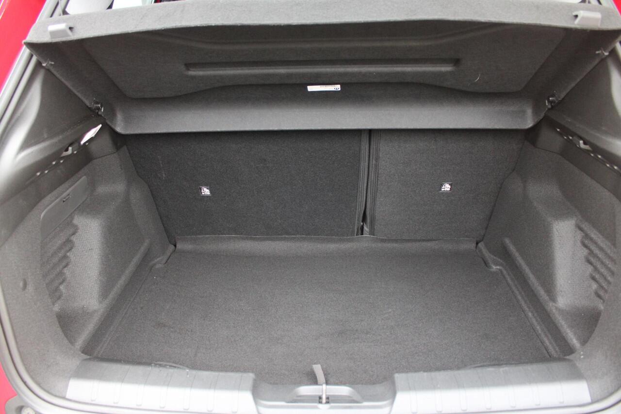 Jeep Avenger 1.2 Longitude | DAB+ RADIO | APPLE CARPLAY / ANDROID AUTO | CRUISE CONTROL | LED KOPLAMPEN / ACHTERLICHTEN | CRUISE CONTROL | PARKEERSENSOREN ACHTER | LICHT METALEN VELGEN |