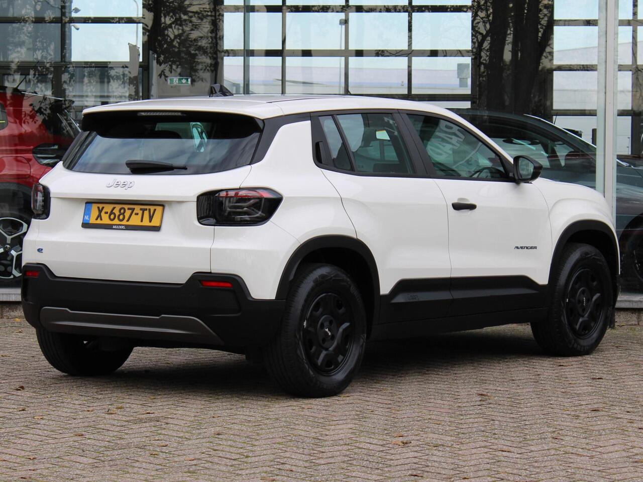 Jeep Avenger Longitude 54 kWh | Automaat | Climate / Apple Carplay