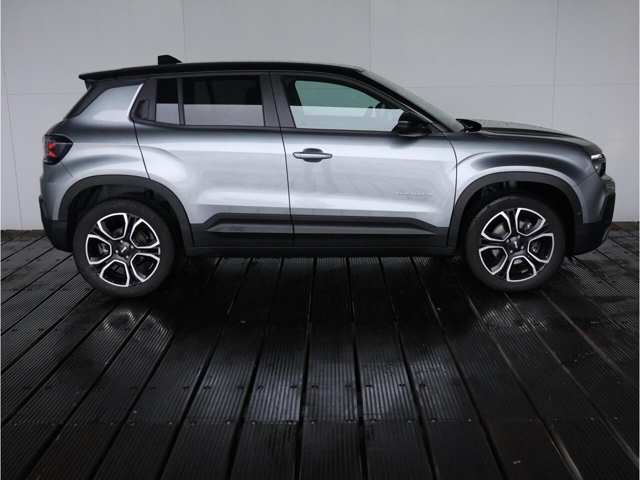 Jeep Avenger Summit 54 kWh | Full LED | Stoelverwarming | Voorruit verwarming | ACC