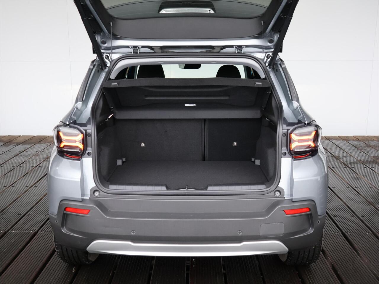 Jeep Avenger Summit 54 kWh | Full LED | Stoelverwarming | Voorruit verwarming | ACC