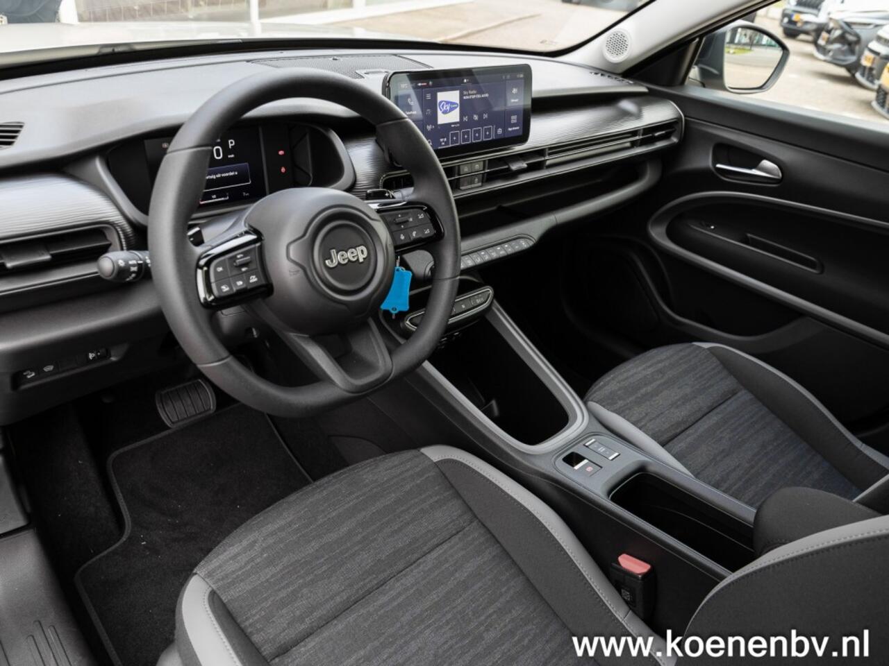 Jeep Avenger 1.2 E-HYBRID Automaat Longitude ALL SEASON banden