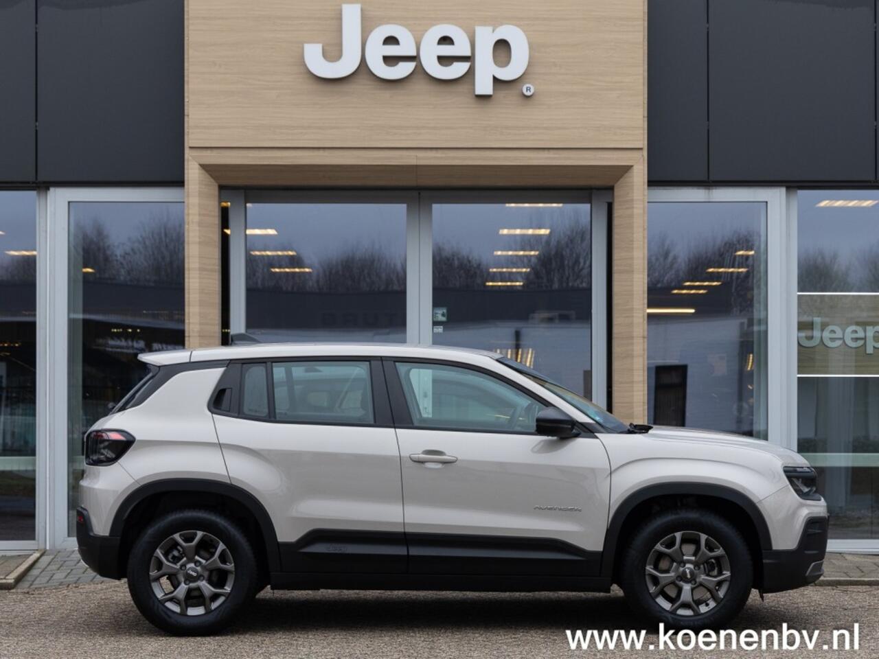 Jeep Avenger 1.2 E-HYBRID Automaat Longitude ALL SEASON banden