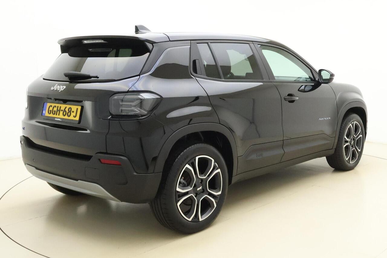 Jeep Avenger Summit 54 kWh | Lederen bekleding | Navigatie | Keyless | Draadloze telefoonlader | Extra getint glas | Stoelverwarming