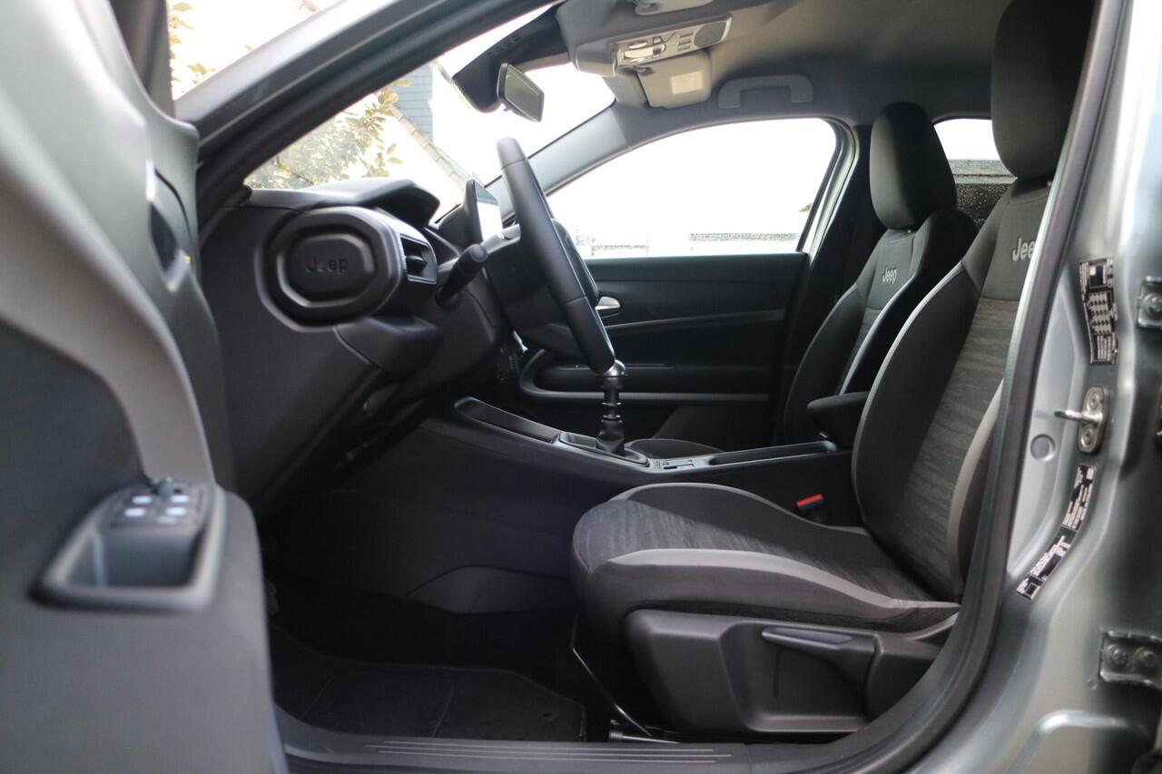 Jeep Avenger 1.2 Longitude | Navi | Hoge instap! |
