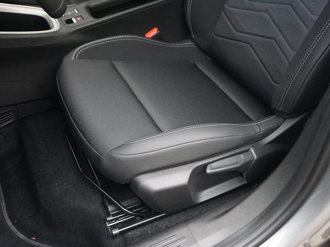 Jeep Avenger 1.2 e-Hybrid Summit