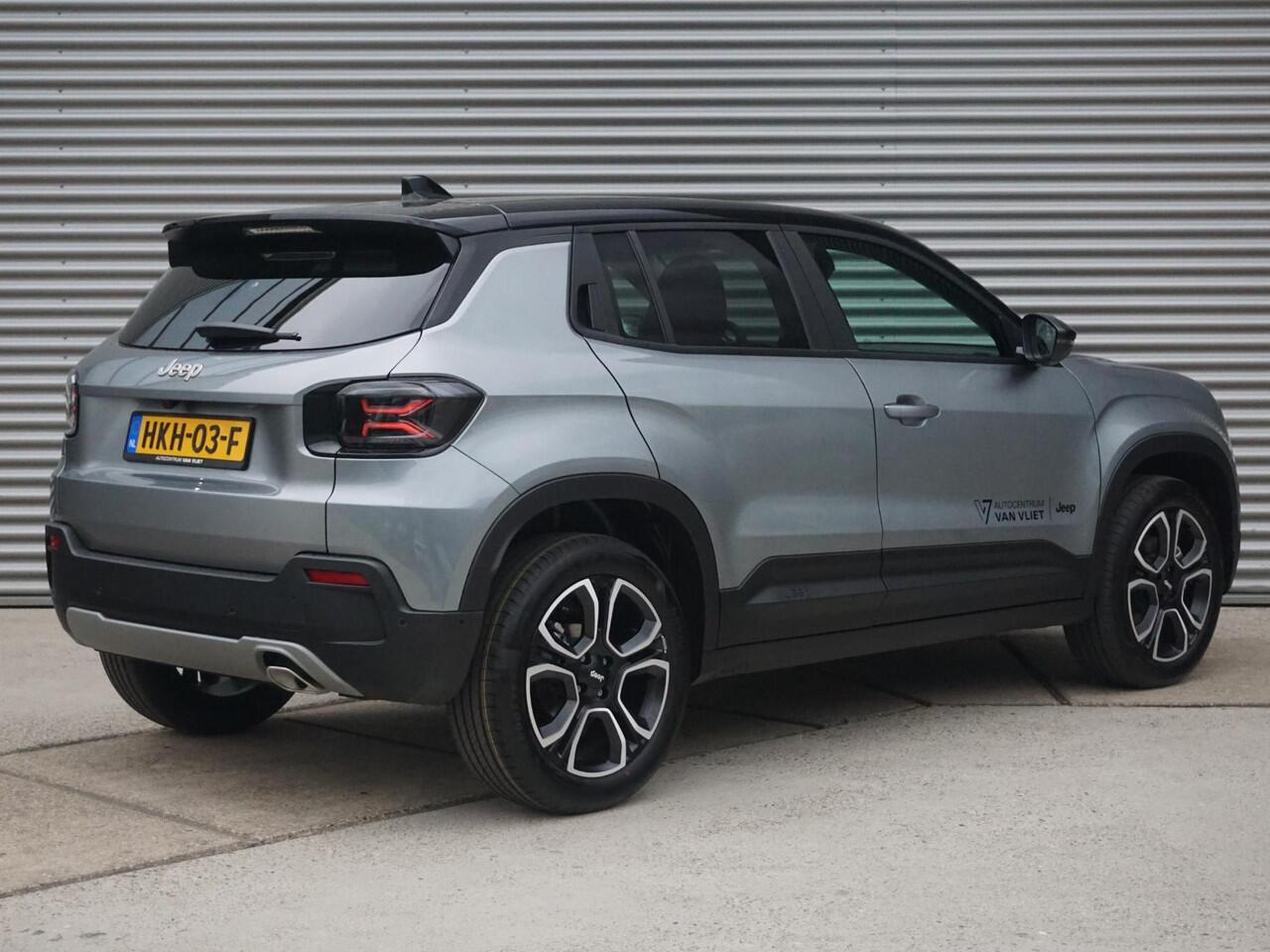 Jeep Avenger 1.2 e-Hybrid Summit