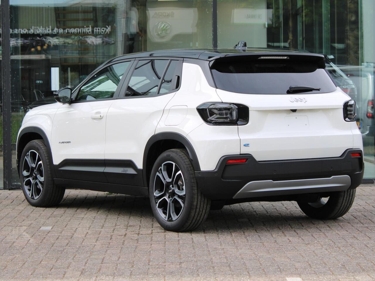 Jeep Avenger Summit 54 kWh VOORRAAD KORTING GRATIS WALLBOX