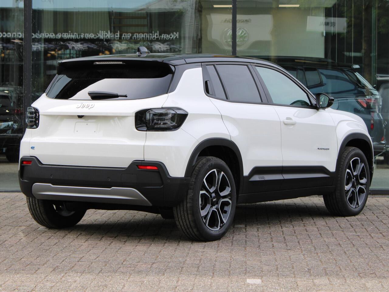 Jeep Avenger Summit 54 kWh VOORRAAD KORTING GRATIS WALLBOX