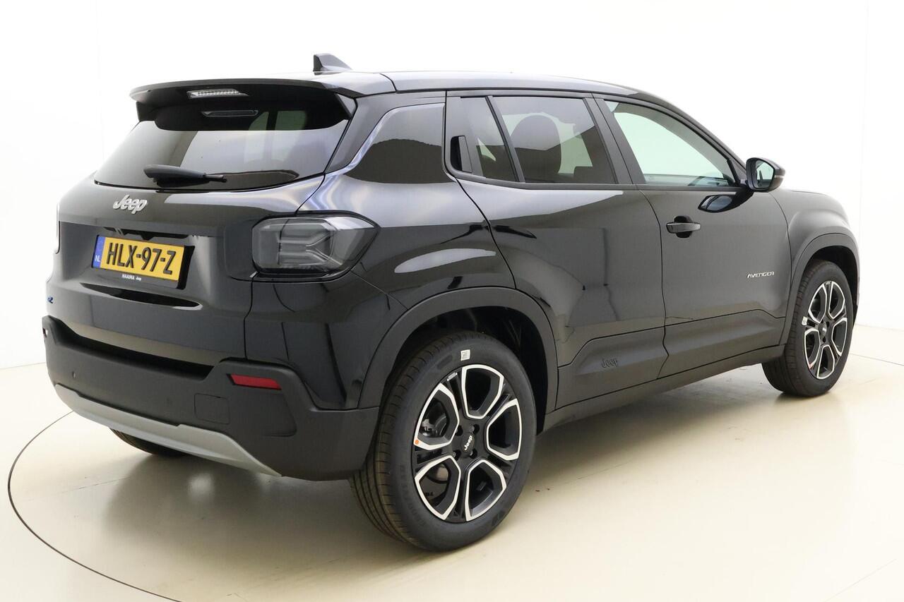Jeep Avenger Summit 54 kWh | Navigatie | LED projector koplampen | Elektrische achterklep | 18'' lichtmetalen velgen | Camera | Stoelverwarming | Snel leverbaar!