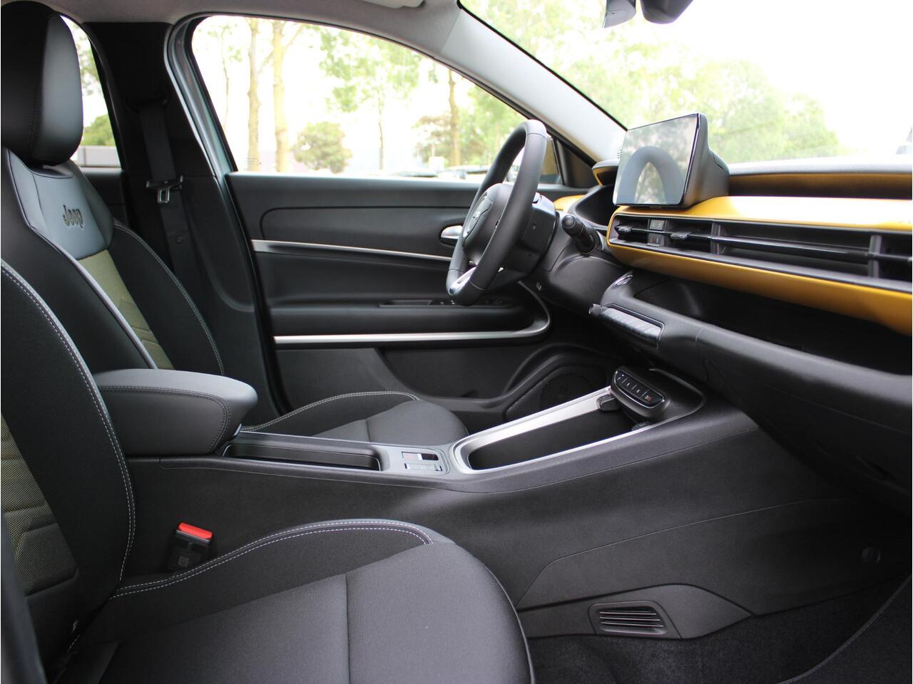 Jeep Avenger 1st Edition 54 kWh GRATIS WALLBOX VOORRAAD KORTING