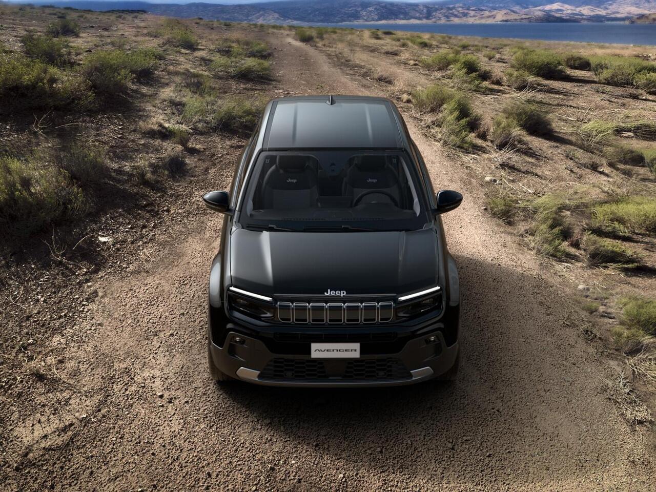 Jeep Avenger 1.2 e-Hybrid Summit | Winter Pack | Infotaiment & Convenience Pack