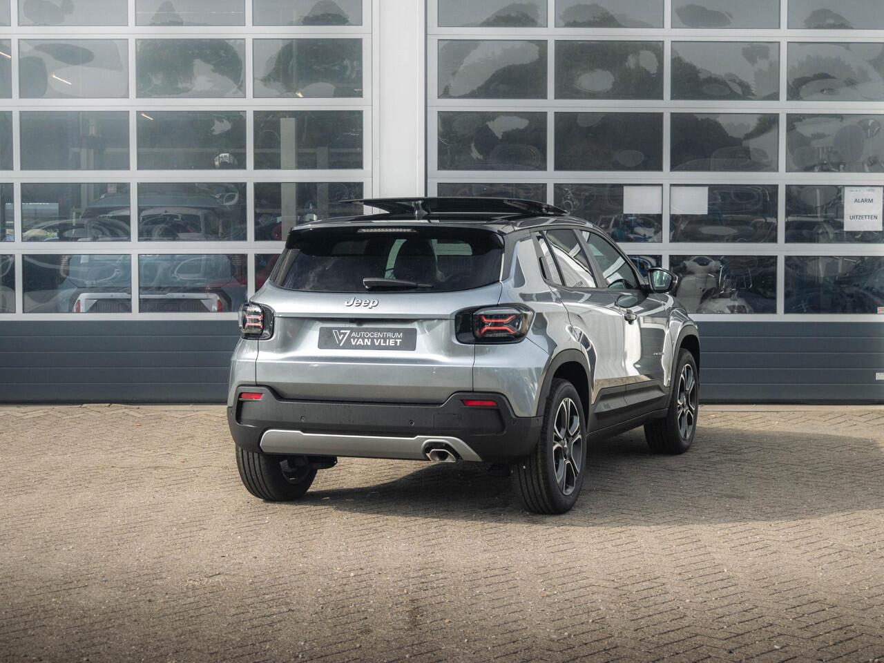 Jeep Avenger 1.2 e-Hybrid Summit | Winter Pack | Schuif/Kanteldak | Infotaiment&Convenience Pack | Bicolore