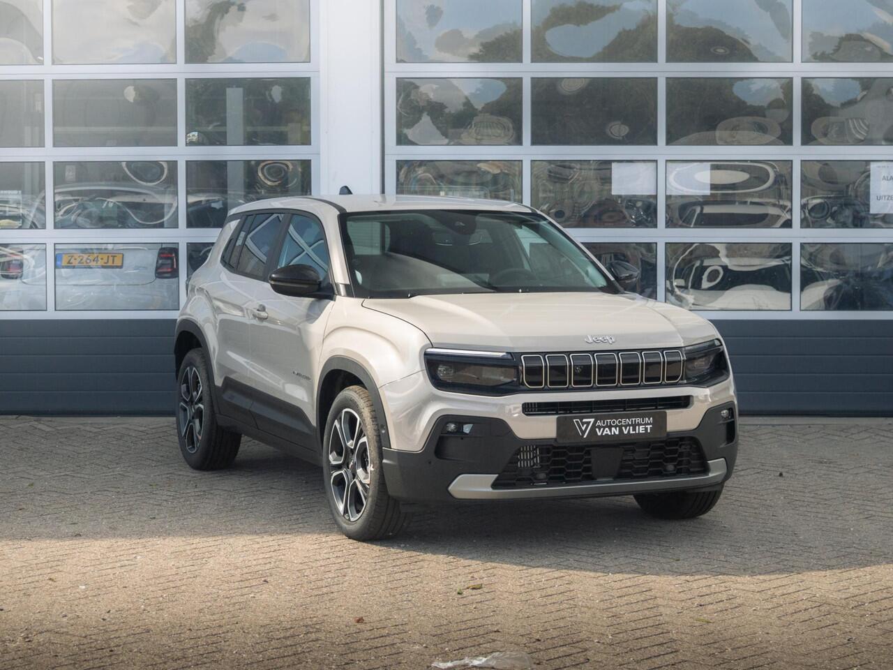 Jeep Avenger 1.2 e-Hybrid Summit | Winter Pack | Infotaiment & Convenience Pack