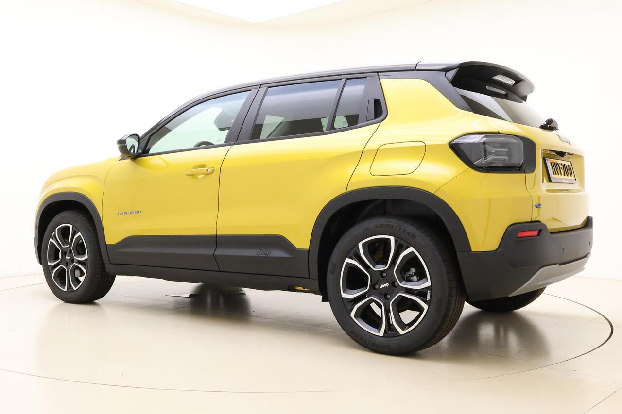 Jeep Avenger Summit 54 kWh | NIEUW | LED Projector koplampen | Navigatie | Camera | Sfeerverlichting | 18'' lichtmetalen velgen | Two-tone lak | Getint glas | Snel leverbaar!