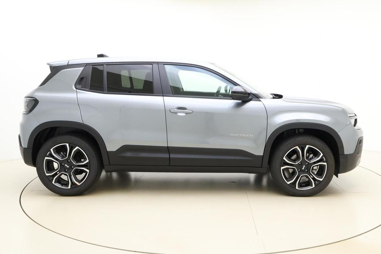 Jeep Avenger 1.2 e-Hybrid Summit | DEMO | LED Projector koplampen | Navigatie | Camera | Sfeerverlichting | 18'' lichtmetalen velgen | JBL Audio | Getint glas | Keyless