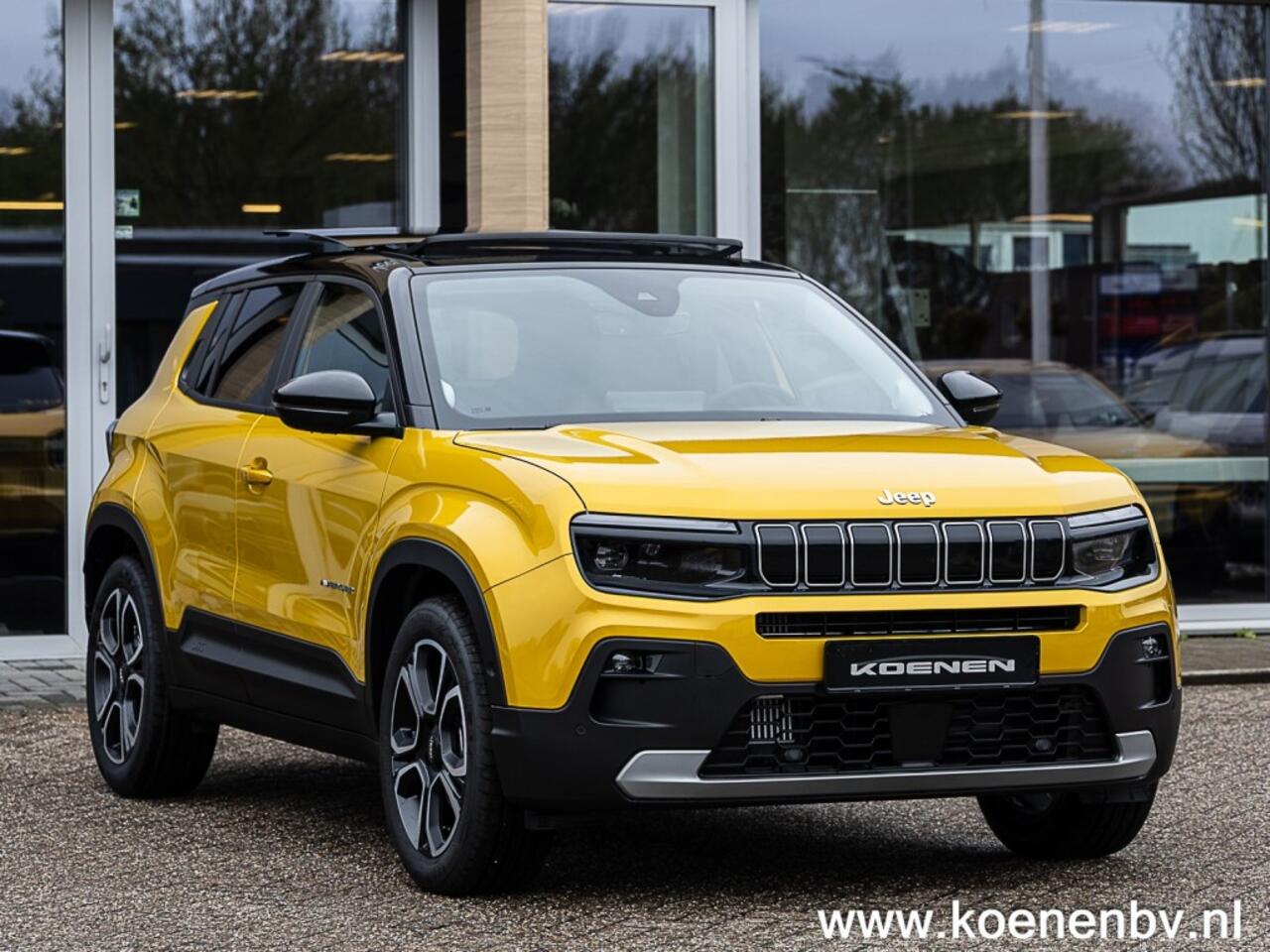 Jeep Avenger 1.2 E-Hybrid SUMMIT Auto. PANO / LEER / ENTERTAINMENT PACK