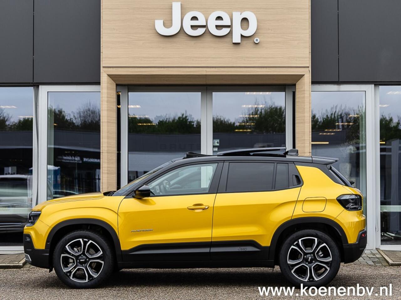 Jeep Avenger 1.2 E-Hybrid SUMMIT Auto. PANO / LEER / ENTERTAINMENT PACK