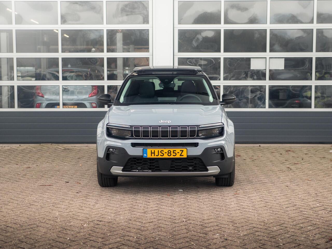 Jeep Avenger Summit 54 kWh | 17% Bijtelling | Leder & Winter Pack | Schuif/Kanteldak | Infotainment & Convenience Pack