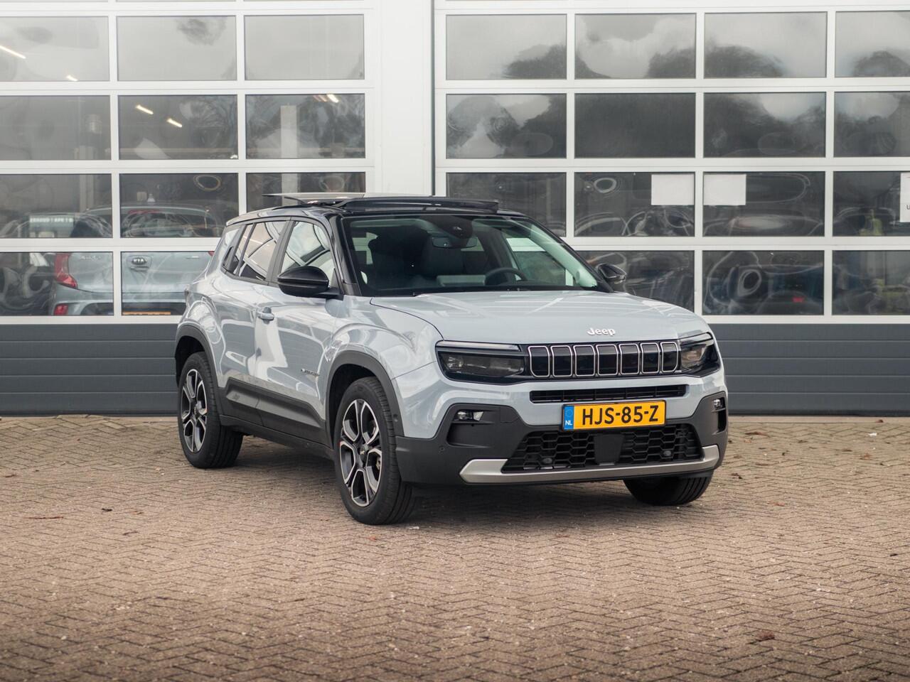 Jeep Avenger Summit 54 kWh | 17% Bijtelling | Leder & Winter Pack | Schuif/Kanteldak | Infotainment & Convenience Pack