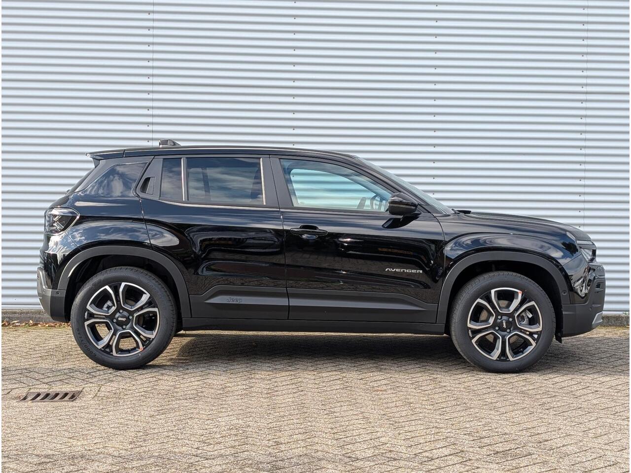 Jeep Avenger Summit 1.2 e-Hybrid 110pk e-DCS6 | STOELVERW. | KEYLESS | CAMERA | NAVI | APPLE CARPLAY / ANDROID AUTO