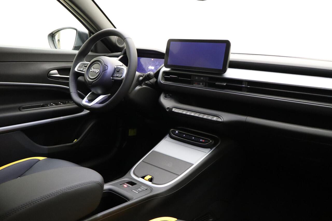 Jeep Avenger 1.2T 4xe The North Face | Limited edition | LED koplampen | All season banden | Dakrails | Adaptieve cruise control | Zwarte hemelbekleding | Navigatie