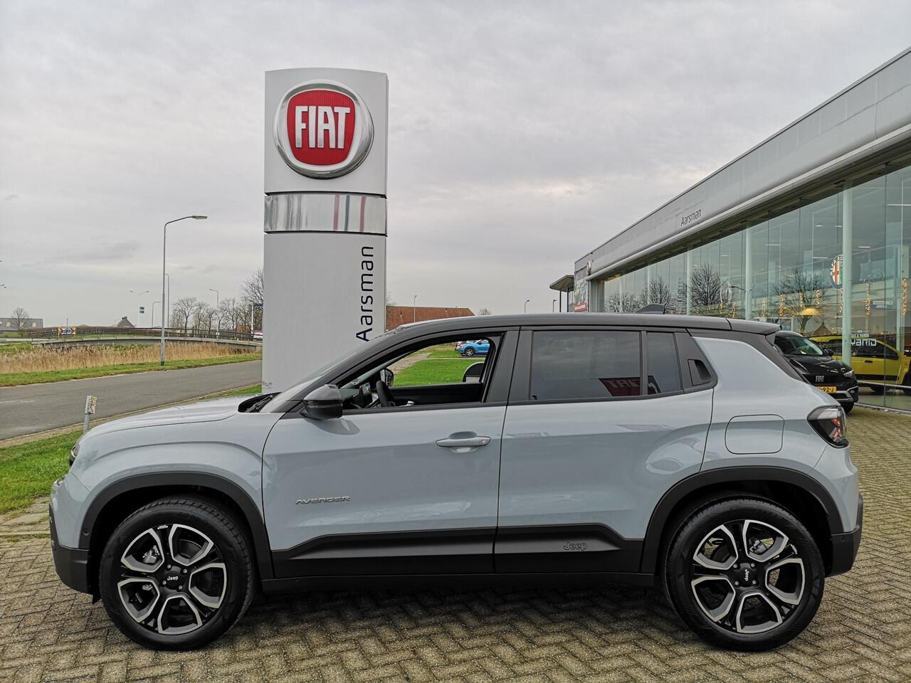 Jeep Avenger 1.2 Summit | Camera | Stoelverwarming | Carplay | JBL soundsystem | Massage | Leder