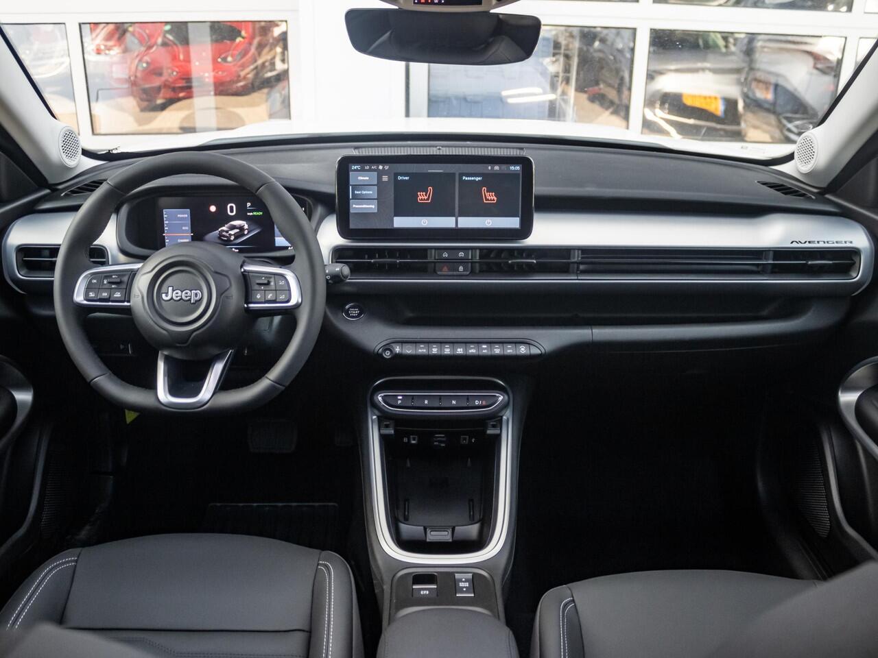 Jeep Avenger Summit 54 kWh | 17% Bijtelling | Schuif/Kanteldak | Leder&Winter Pack | Warmtepomp | Info&Convenience Pack