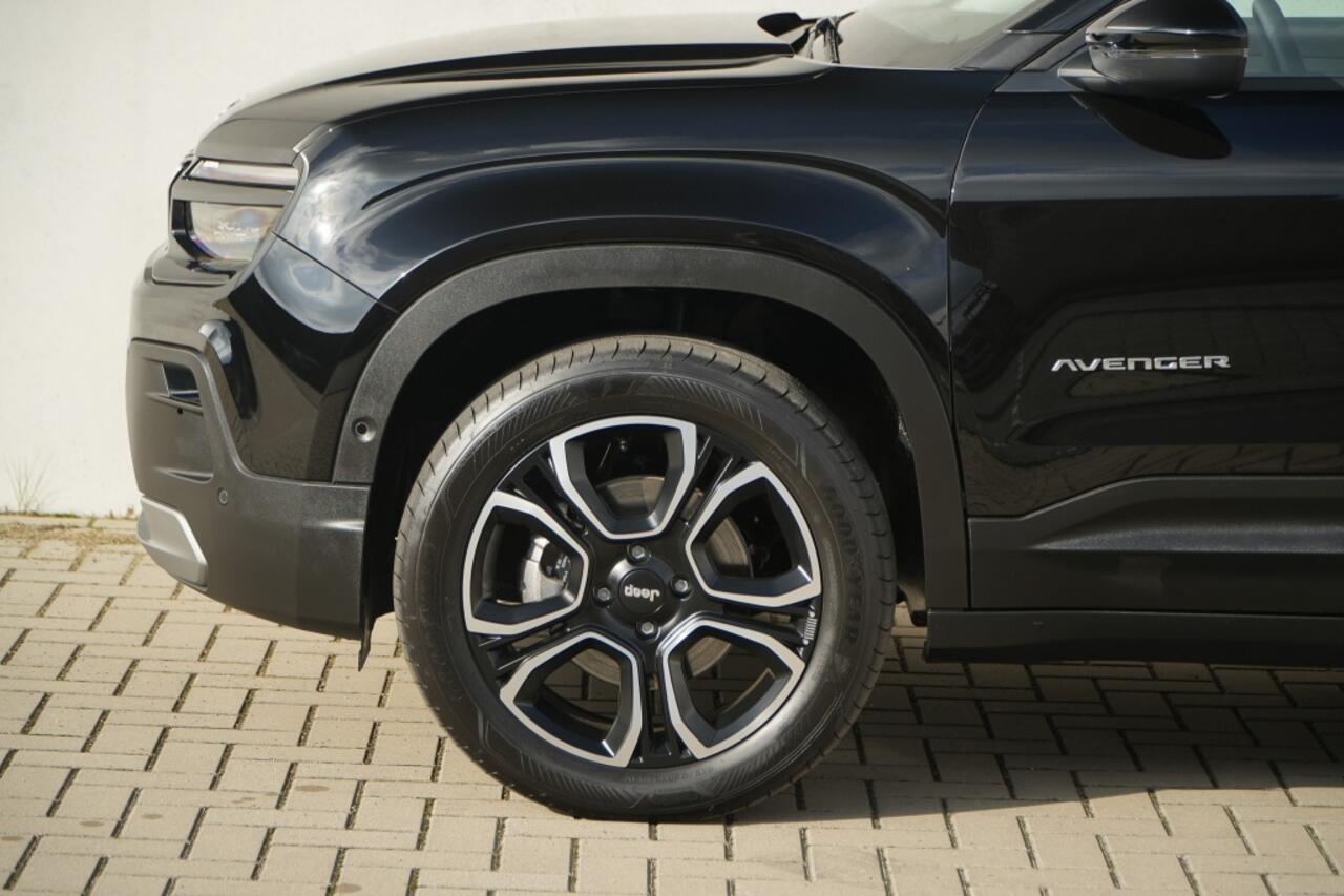 Jeep Avenger 1.2 e-Hybrid Summit | Pano | Navi | JBL | Camera | Winter