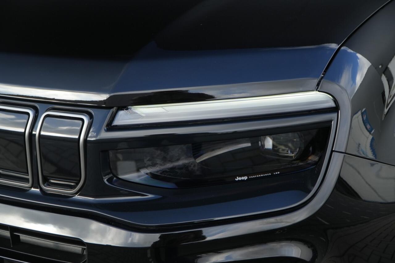 Jeep Avenger Summit 54kWh | Infotainment | Winter | Navi | 18"