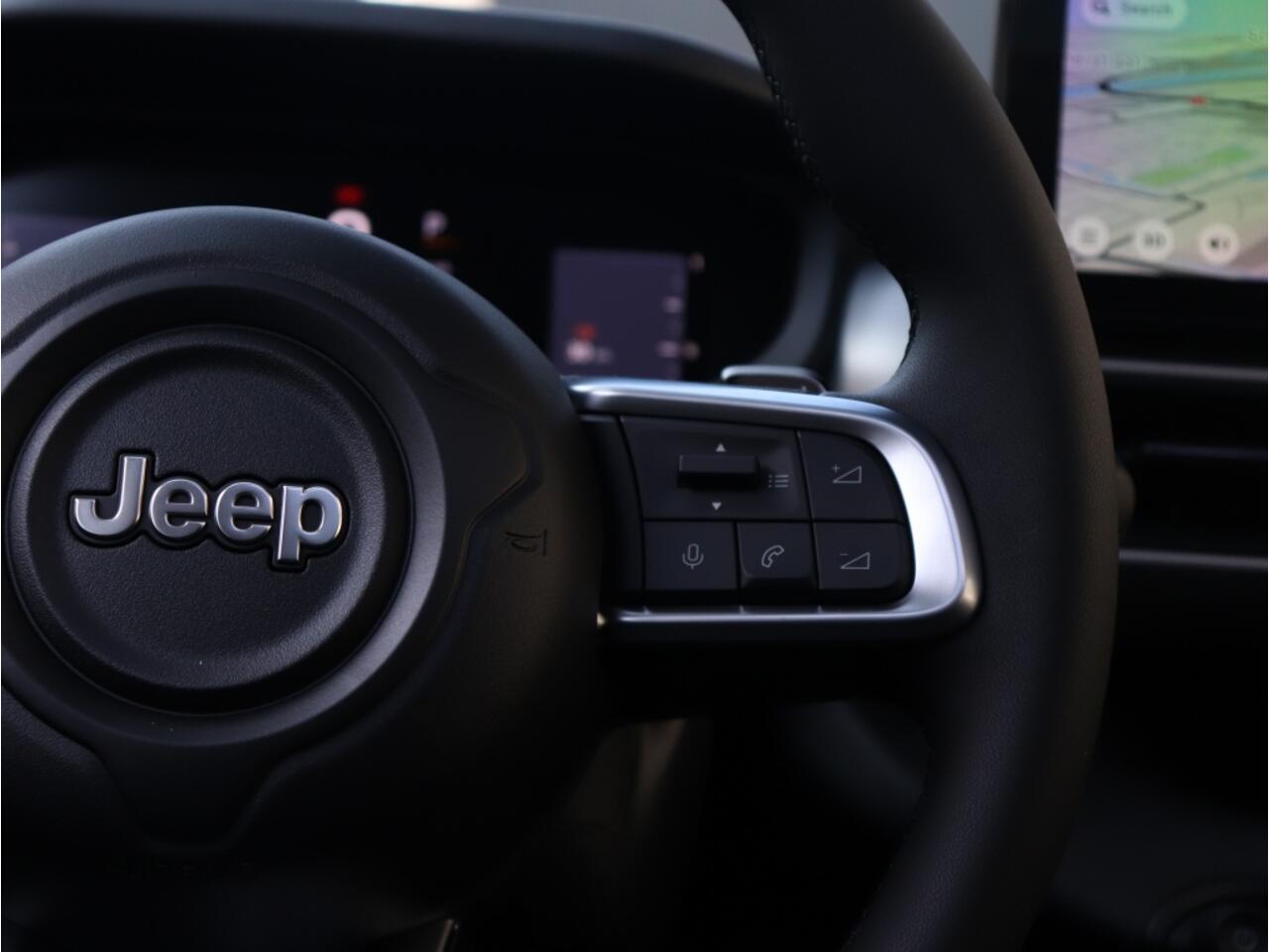 Jeep Avenger Summit 54kWh | Leder | Winter | Carplay | Camera