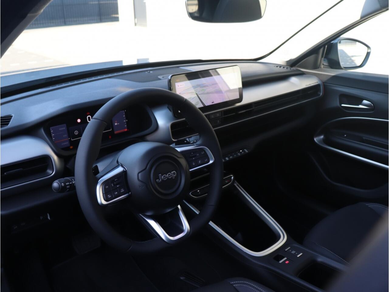 Jeep Avenger Summit 54kWh | Leder | Winter | Carplay | Camera