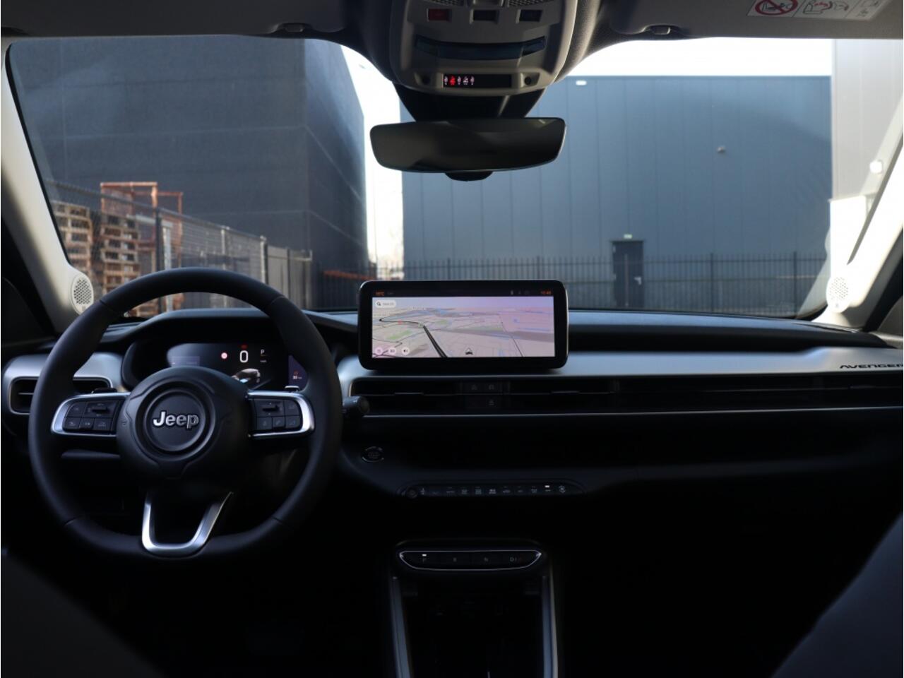 Jeep Avenger Summit 54kWh | Leder | Winter | Carplay | Camera