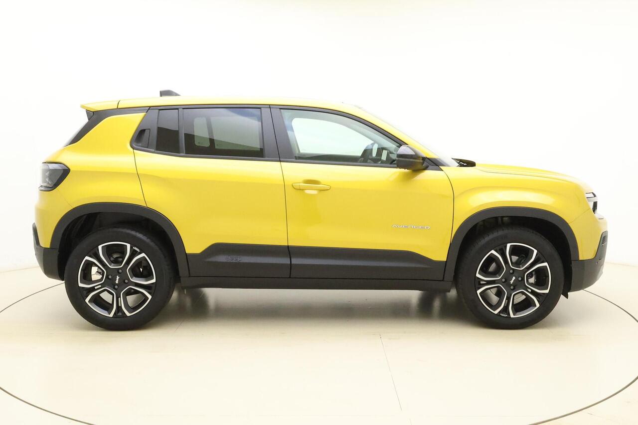 Jeep Avenger 1.2 e-Hybrid Summit | JBL audio | Panoramadak | stoelverwarming | Elektrische achterklep | LM velgen