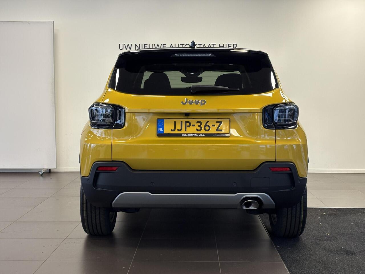 Jeep Avenger Summit 1.2 Turbo 100pk | PANODAK | LEDER | JBL SOUND | ISOFIX | NAVI | CAMERA |