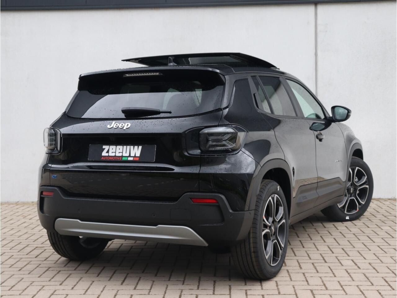 Jeep Avenger Summit 54kWh | Pano | Infotainment | Winter | Warmtepomp | 18"