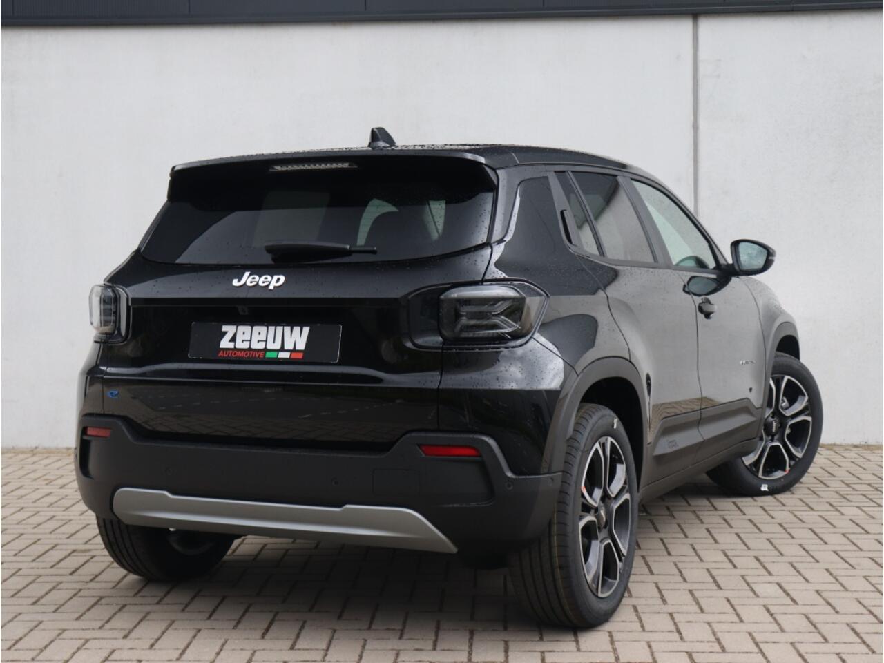 Jeep Avenger Summit 54kWh | Pano | Infotainment | Winter | Warmtepomp | 18"