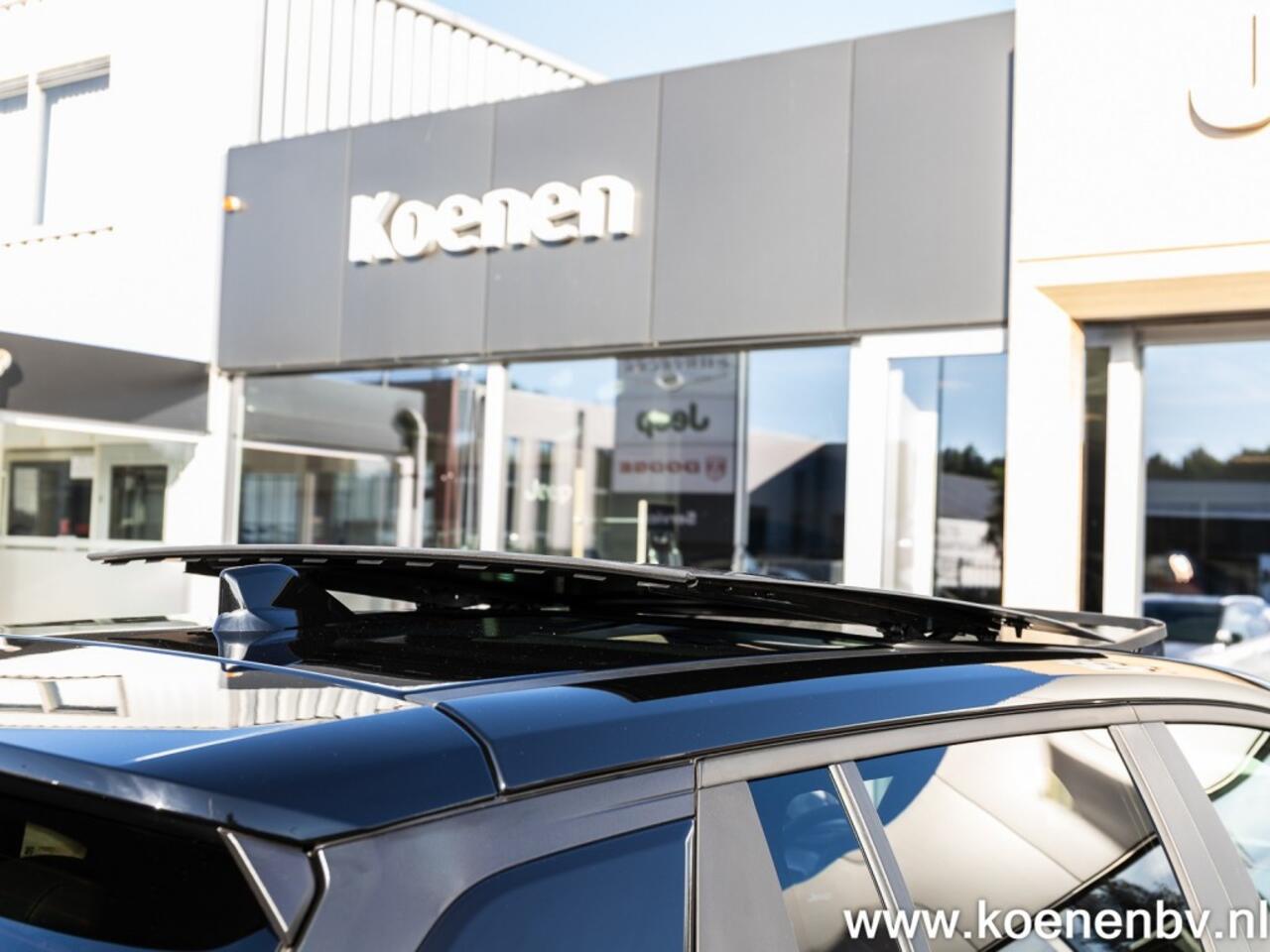 Jeep Avenger 1.2 E-Hybrid SUMMIT Auto. PANO / LEER / ENTERTAINMENT PACK