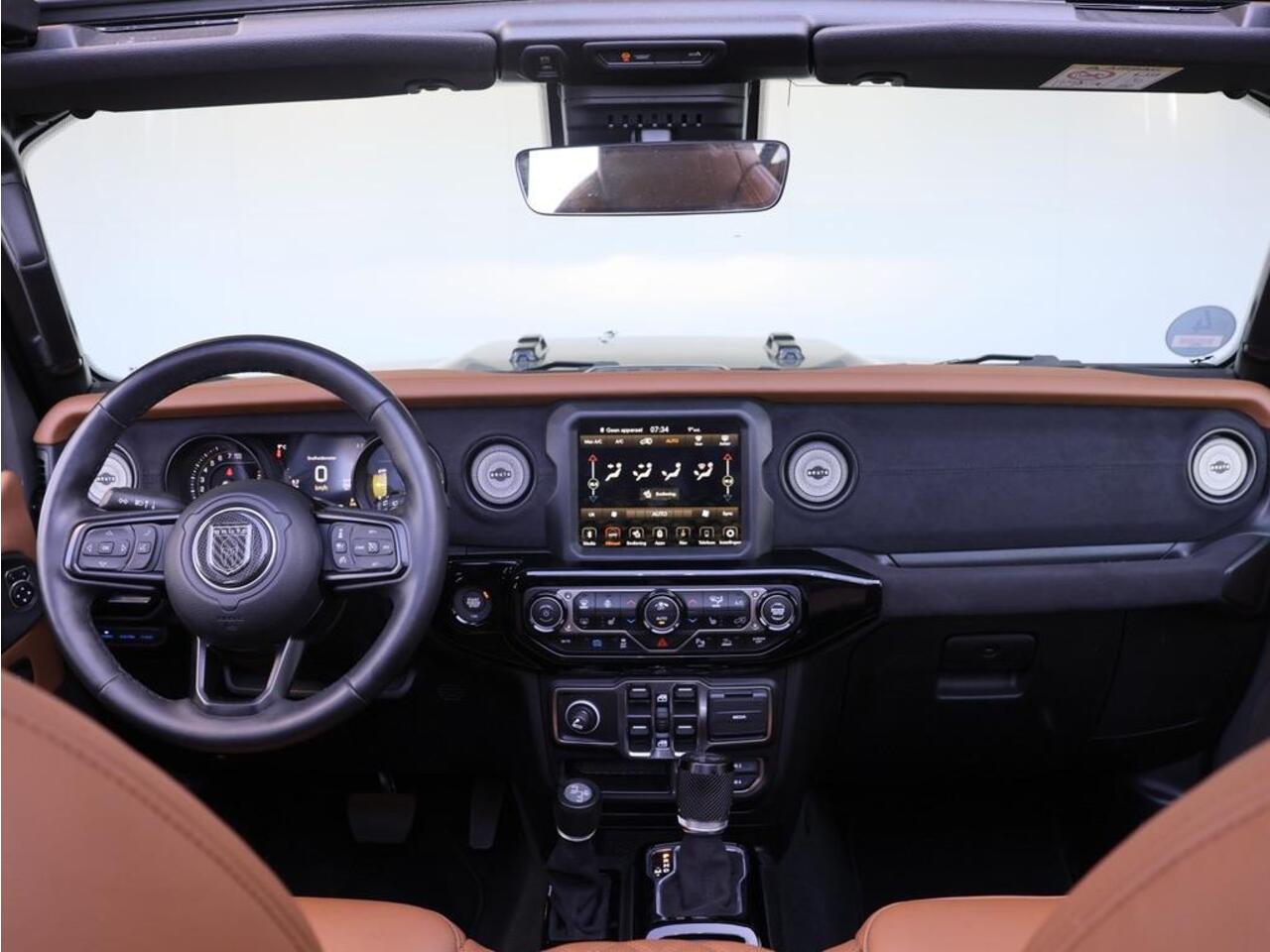 Jeep Brute Richmond 4xe Sky View | Electric Treeplanken | Sun roof | Performance Exhaust | 22 " |