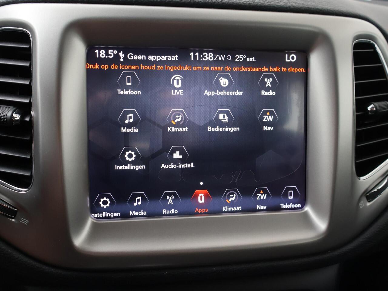 Jeep COMPASS 1.4 MultiAir Longitude | 140pk | Multifunctioneel stuurwiel | Cruise control | Speedlimiter | Spraakbediening | Automatische verlichting | Deurvergrendeling | Climate | Dab+ | Bluetooth | Navigatie | Achteruitrijcamera | Lm17'' |