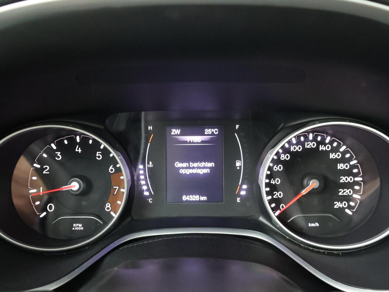 Jeep COMPASS 1.4 MultiAir Longitude | 140pk | Multifunctioneel stuurwiel | Cruise control | Speedlimiter | Spraakbediening | Automatische verlichting | Deurvergrendeling | Climate | Dab+ | Bluetooth | Navigatie | Achteruitrijcamera | Lm17'' |